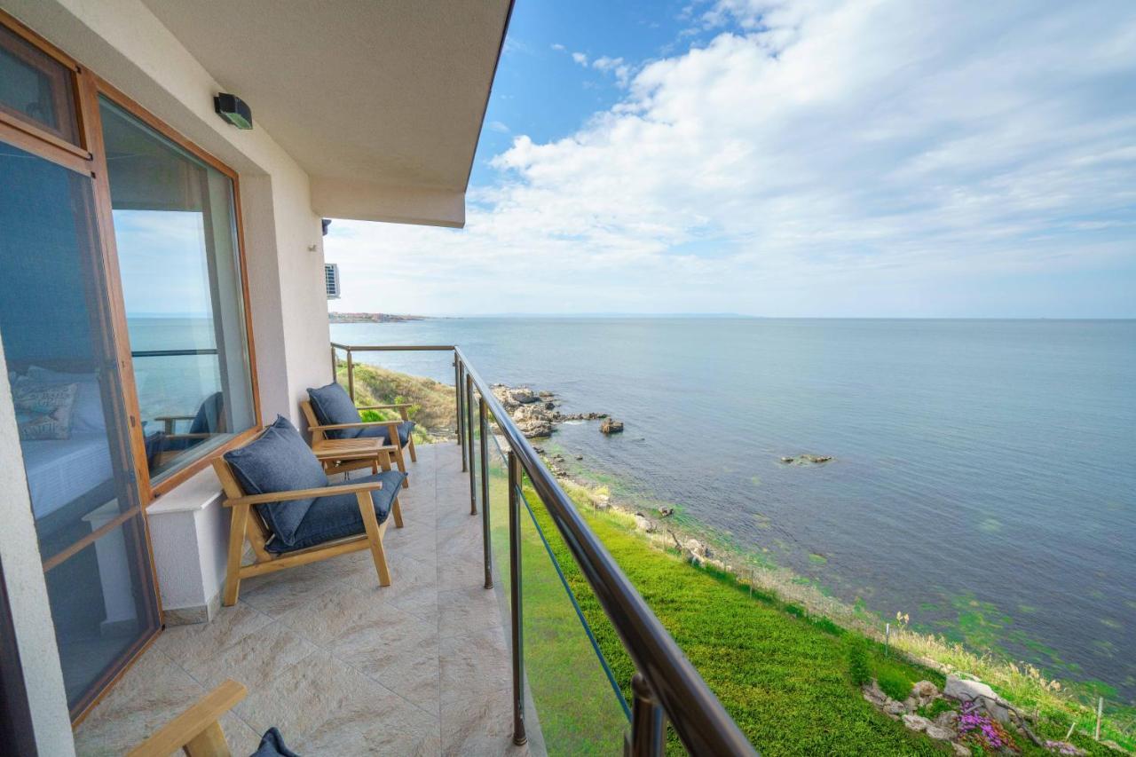 Dolphin Bay Boutique Complex Sozopol Hotel Exterior photo